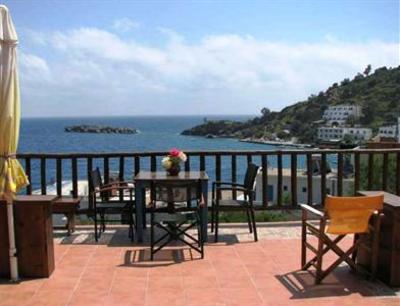 фото отеля Oasis Hotel Loutro