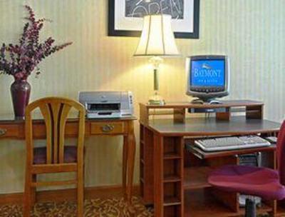 фото отеля Super 8 Oxford Alabama