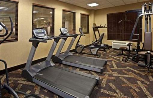 фото отеля Holiday Inn Express Hotel & Suites Seymour