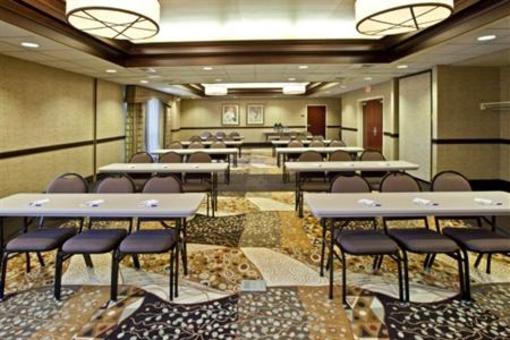 фото отеля Holiday Inn Express Hotel & Suites Seymour