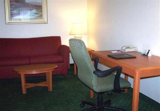 фото отеля Fairfield Inn & Suites Hopkinsville