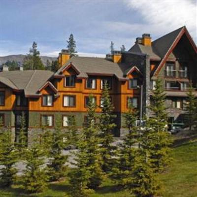 фото отеля Grand Canadian Resort Canmore