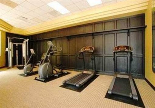 фото отеля Quality Suites Downtown