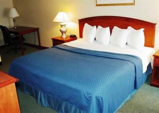 фото отеля Quality Suites Downtown