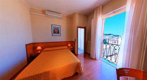 фото отеля Hotel Loreto