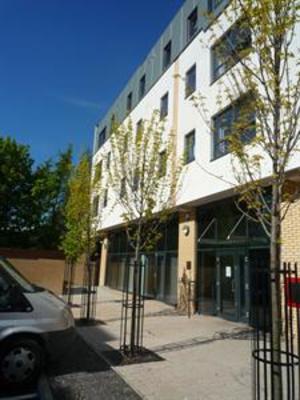 фото отеля Destiny Scotland - Beaverbank Festival Apartments