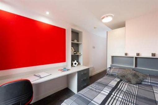 фото отеля Destiny Scotland - Beaverbank Festival Apartments