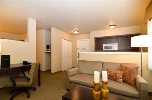 фото отеля Best Western Plus Bainbridge Island Suites