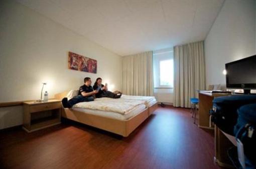 фото отеля Hote Stans-Sud