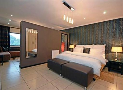 фото отеля 12 Stars Lifestyle Apartments