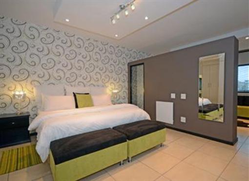 фото отеля 12 Stars Lifestyle Apartments