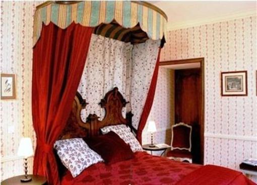 фото отеля Chateau des Allues maison d'hotes de charme