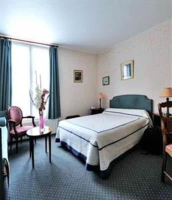 фото отеля Hotel De La Banniere De France Laon
