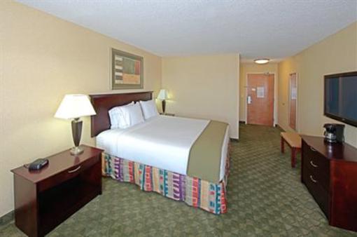 фото отеля Holiday Inn Express Hotel & Suites I-10 East