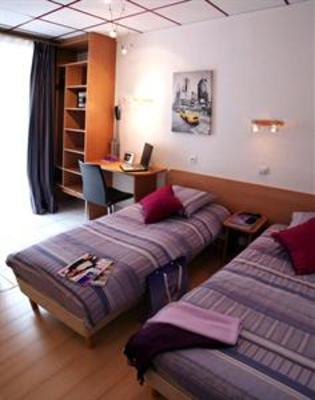 фото отеля Hotel Des Allees Cannes