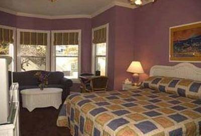 фото отеля Glenmore Plaza Hotel