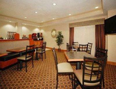 фото отеля Comfort Suites Hopkinsville