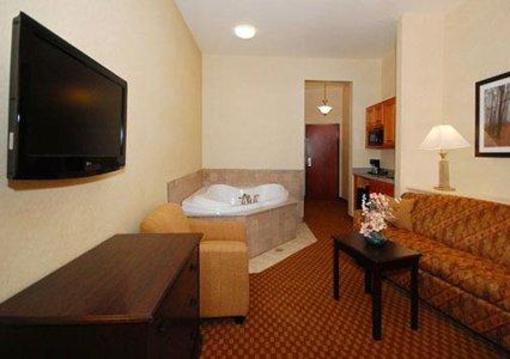 фото отеля Comfort Suites Hopkinsville