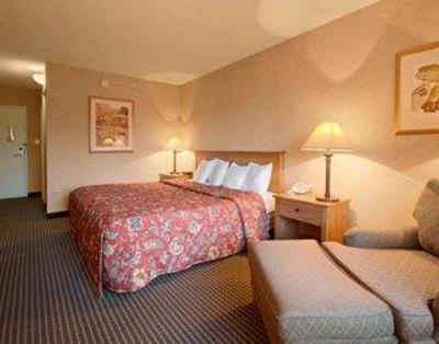 фото отеля Howard Johnson Madison