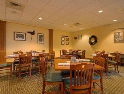 фото отеля Howard Johnson Madison