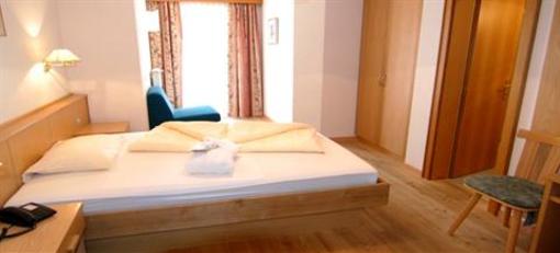 фото отеля Hotel Cristallo Badia
