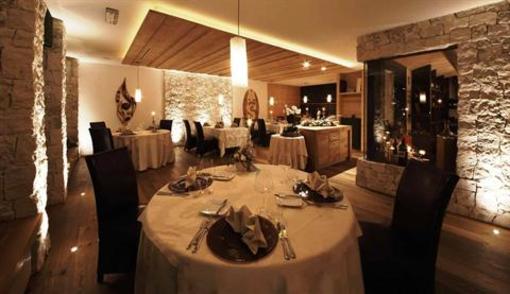 фото отеля Hotel Cristallo Badia