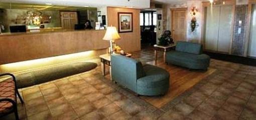 фото отеля Expressway Inn & Suites