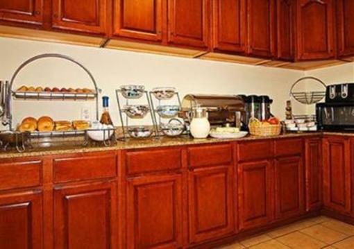 фото отеля Econo Lodge Inn & Suites Columbus
