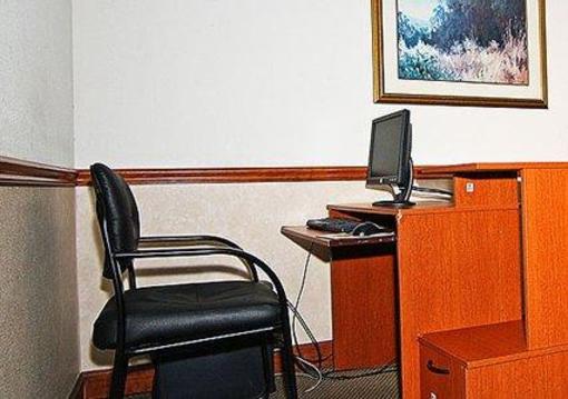 фото отеля Econo Lodge Inn & Suites Columbus