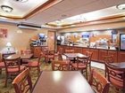 фото отеля Holiday Inn Express Hotel & Suites Saint Clairsville