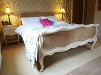 Treherne House & The Malvern Retreat (England)