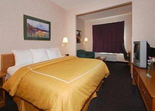 фото отеля Comfort Suites - Columbus Keim Circle