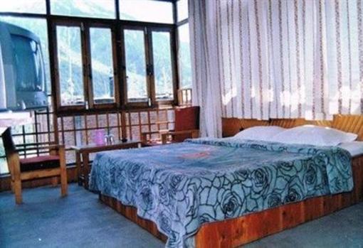 фото отеля Hotel Manali Castle