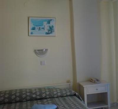 фото отеля Manolya Apartments