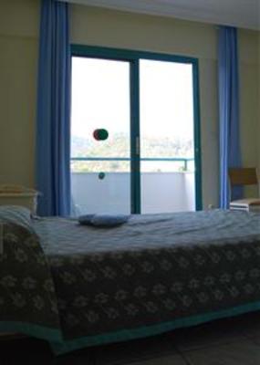 фото отеля Manolya Apartments