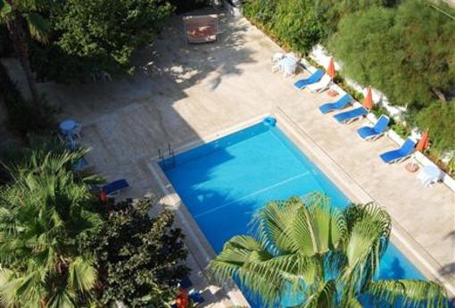 фото отеля Manolya Apartments