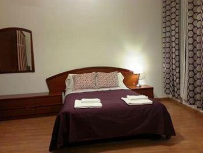 фото отеля Hostal Mirentxu