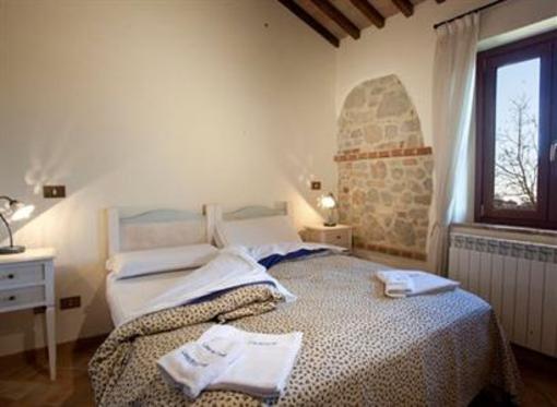 фото отеля La Casa Dei Cavalli Bed & Breakfast Perugia