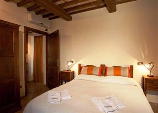 фото отеля La Casa Dei Cavalli Bed & Breakfast Perugia