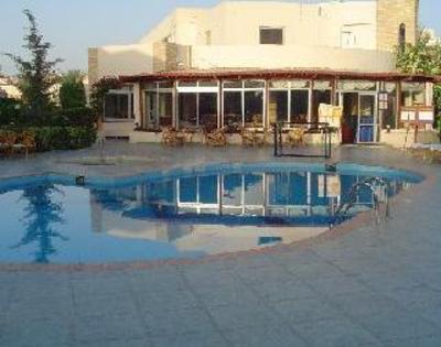 фото отеля Waves Beach Resort Hurghada