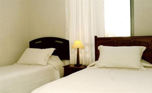 фото отеля Los Rosales Apart Hotel Las Condes