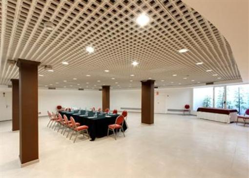 фото отеля Tryp Azafata
