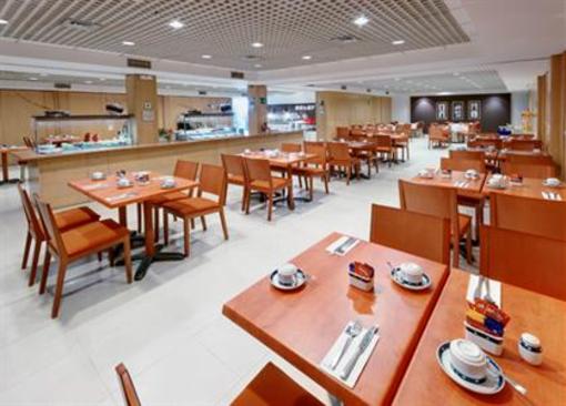 фото отеля Tryp Azafata