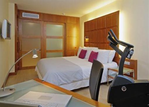 фото отеля Tryp Azafata