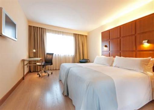 фото отеля Tryp Azafata
