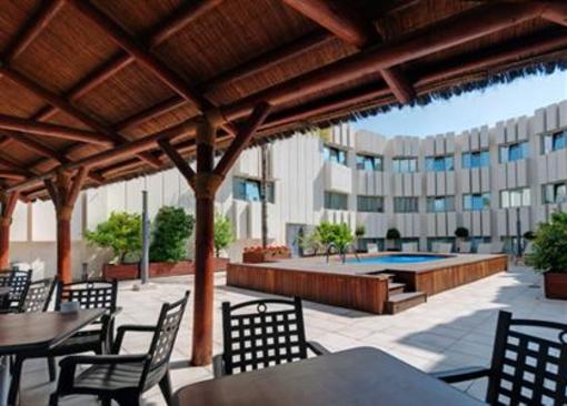 фото отеля Tryp Azafata
