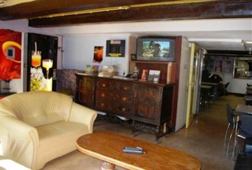 фото отеля International Budget Hostel