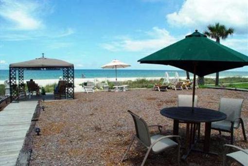 фото отеля Sun N Fun Vacation Rentals