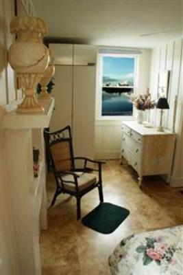 фото отеля Sun N Fun Vacation Rentals