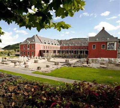 фото отеля Hotel des Bains & Wellness Robertville